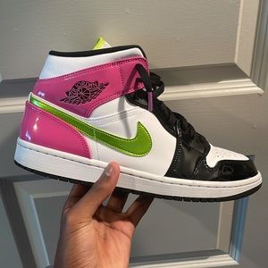 White Black Cyber Pink Jordan 1 Mid
